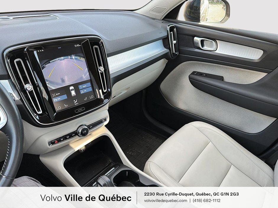 2021 Volvo XC40 Momentum-15