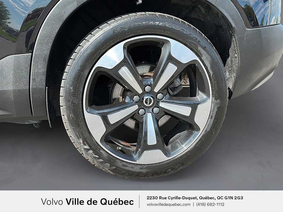 Volvo XC40 Momentum 2021-5