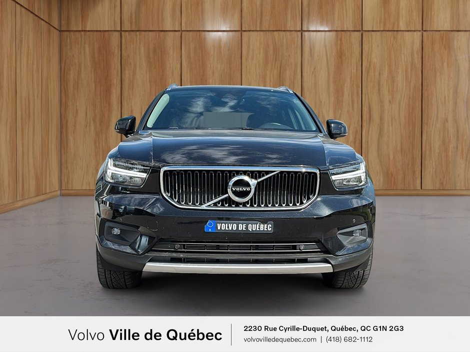 Volvo XC40 Momentum 2021-1