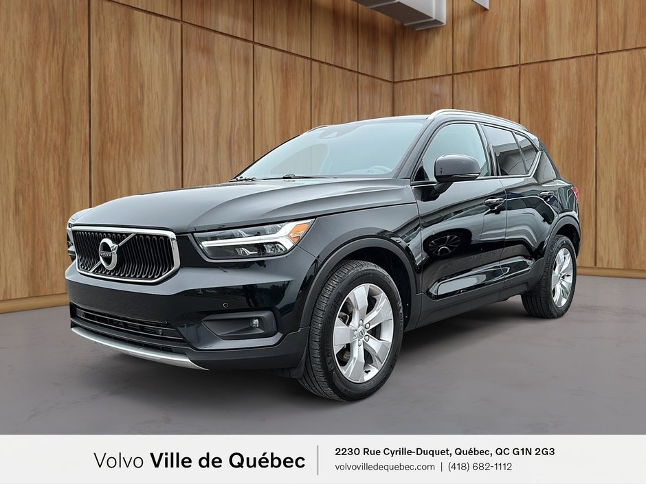 Volvo XC40 Momentum 2021-0