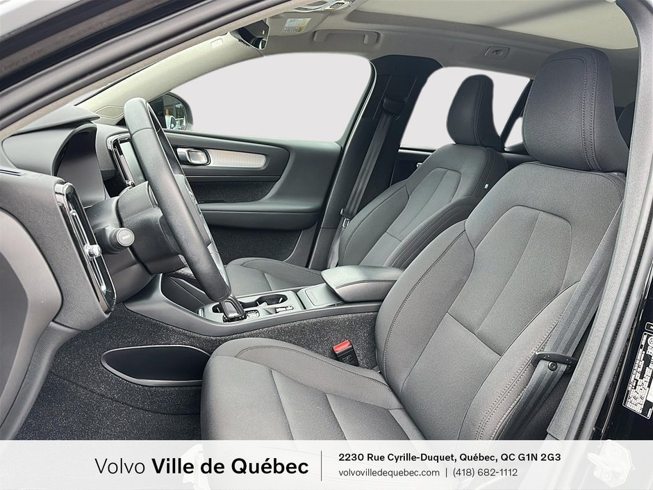 Volvo XC40 Momentum 2021-7