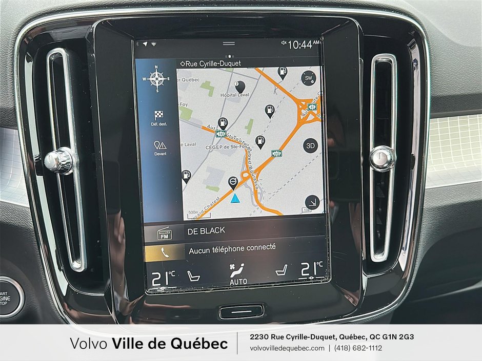 Volvo XC40 Momentum 2021-14