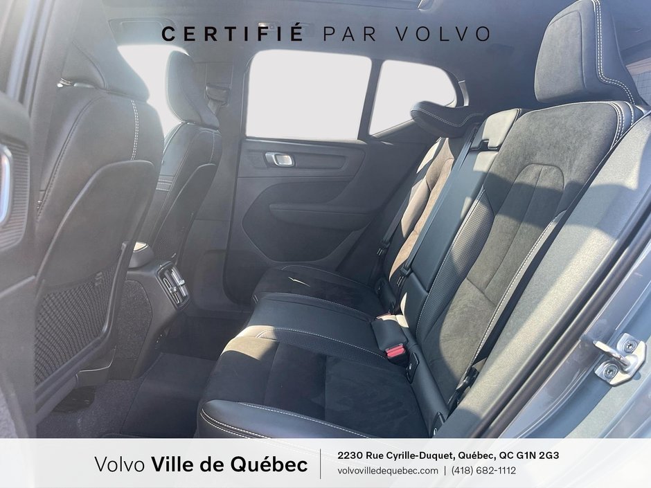 Volvo XC40 R-Design 2021-8
