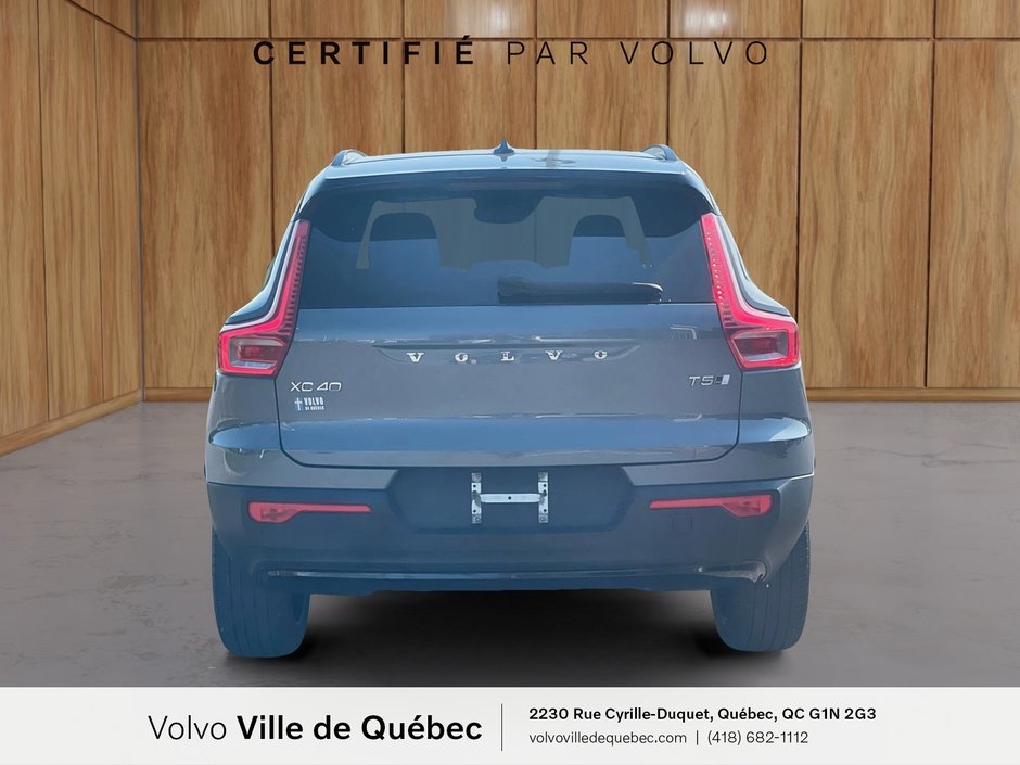 Volvo XC40 R-Design 2021-5