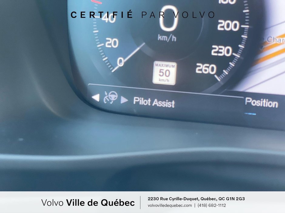 Volvo XC40 R-Design 2021-13