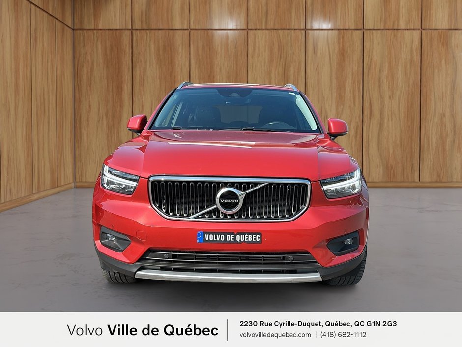 Volvo XC40 Momentum 2021-1