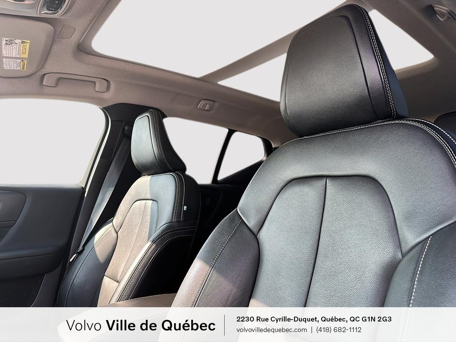 Volvo XC40 Momentum 2021-8
