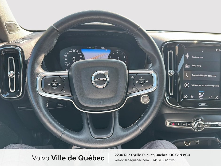 Volvo XC40 Momentum 2021-10