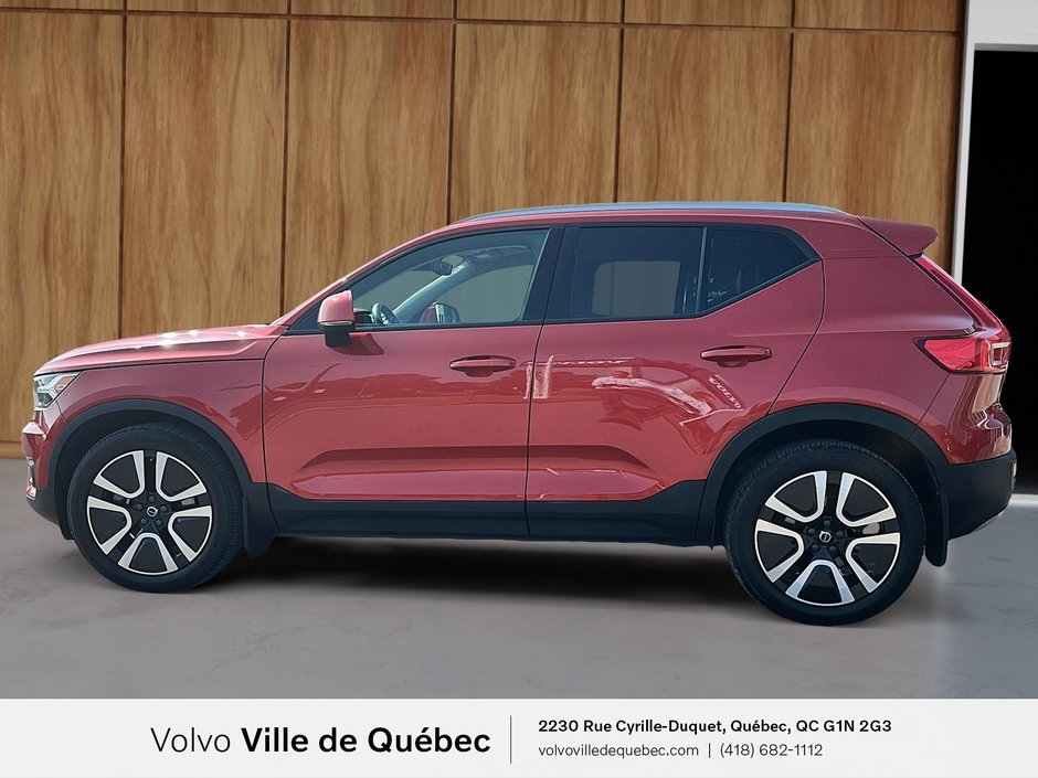 Volvo XC40 Momentum 2021-4