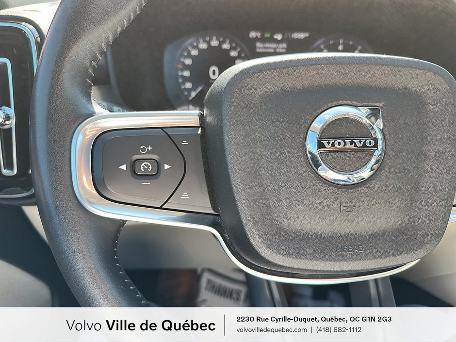 Volvo XC40 Momentum 2021-11