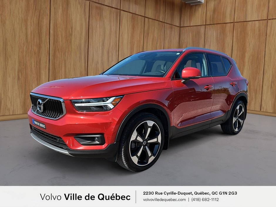 Volvo XC40 Momentum 2021-0