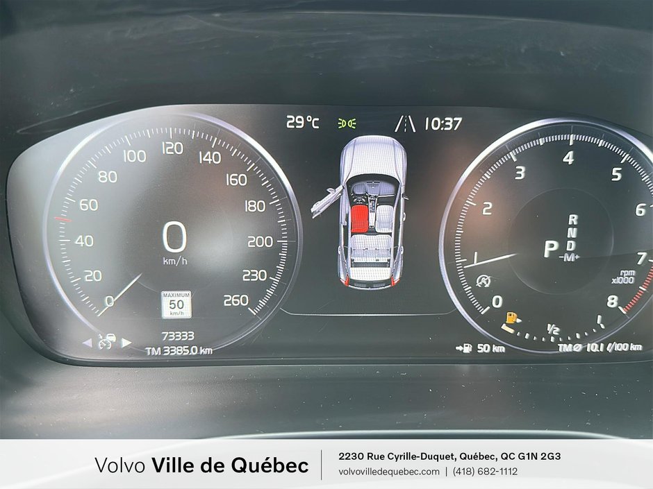 2021 Volvo XC40 R-Design-14