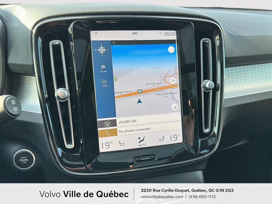 2021 Volvo XC40 Momentum-15