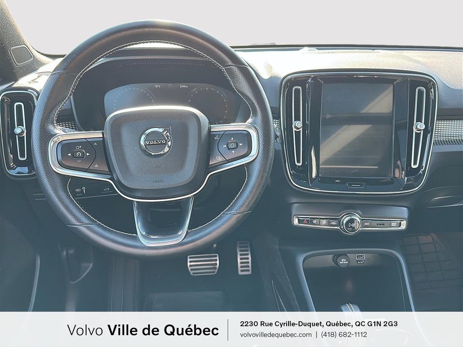 2021 Volvo XC40 R-Design-10
