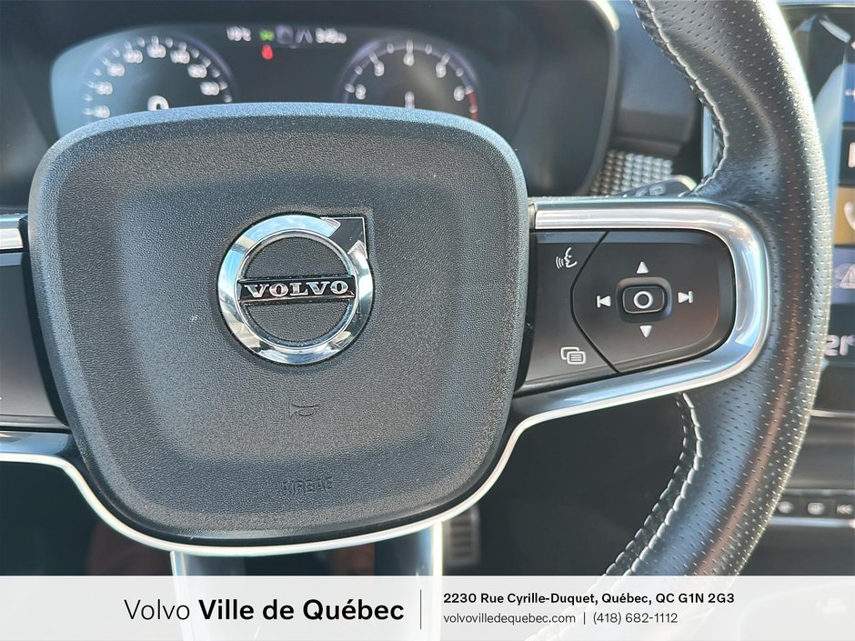 2021 Volvo XC40 R-Design-14