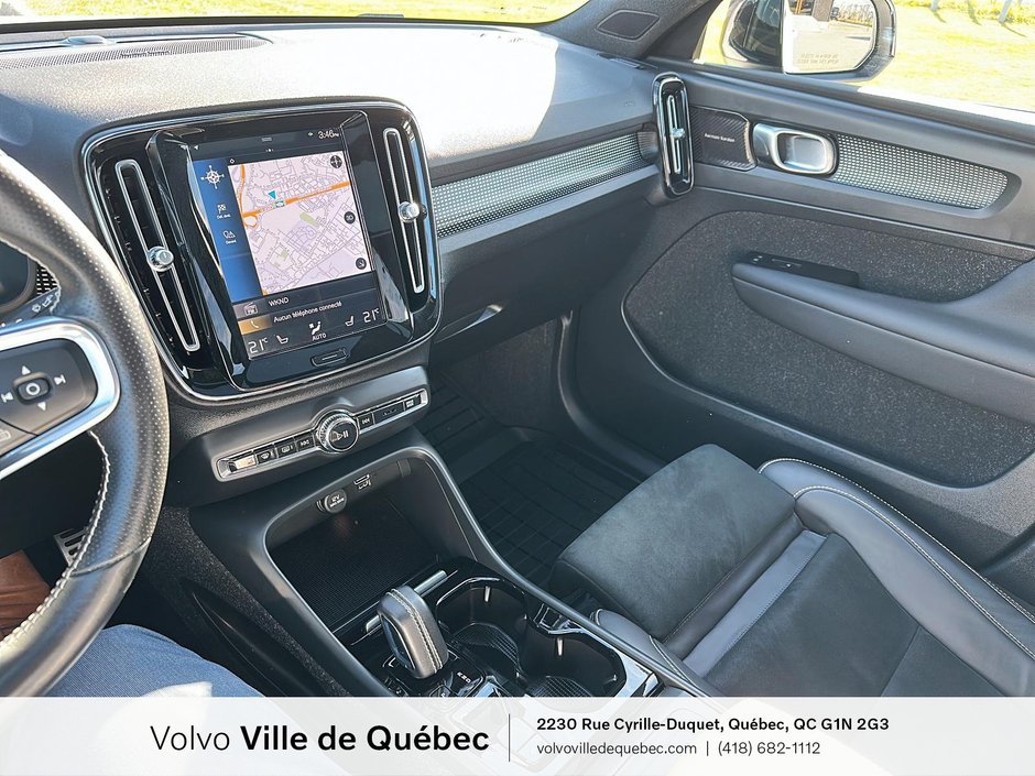 2021 Volvo XC40 R-Design-20