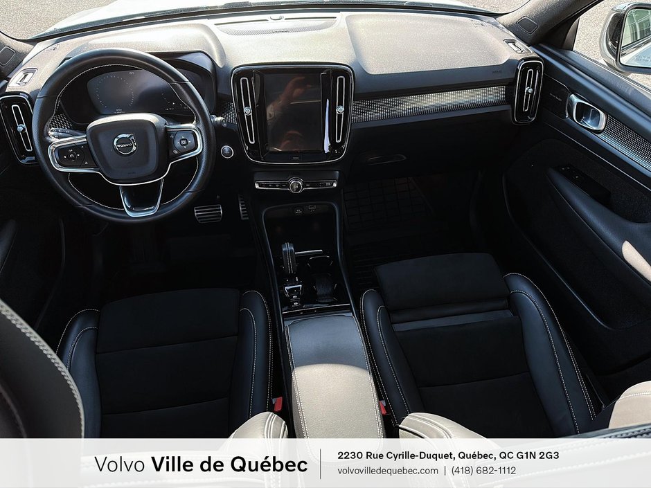 2021 Volvo XC40 R-Design-11