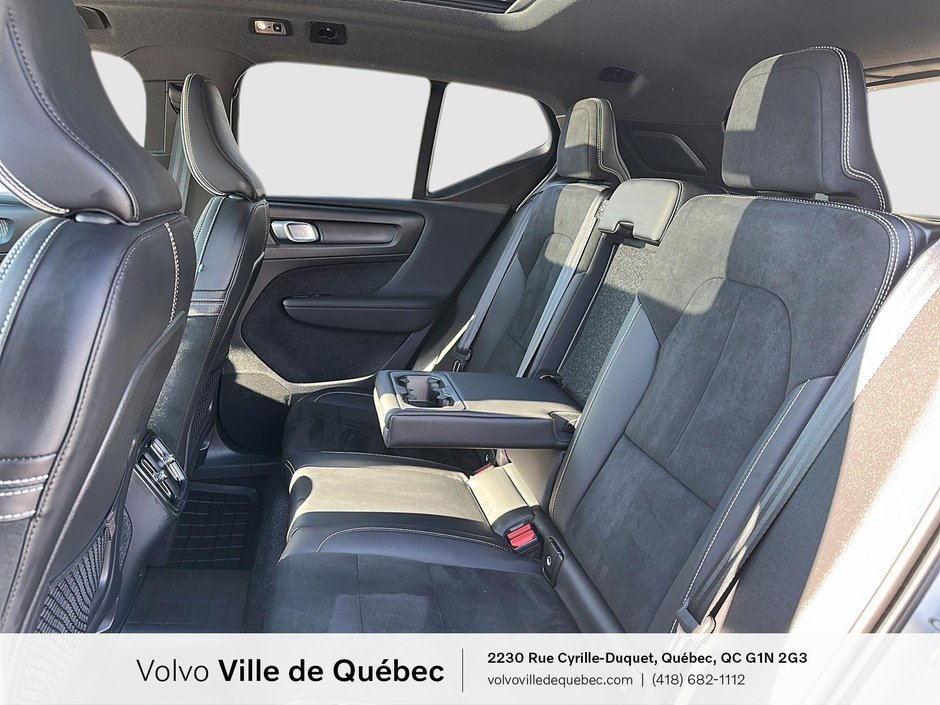2021 Volvo XC40 R-Design-9