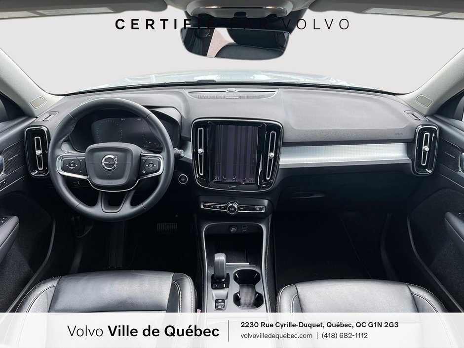 Volvo XC40 Momentum 2022-10