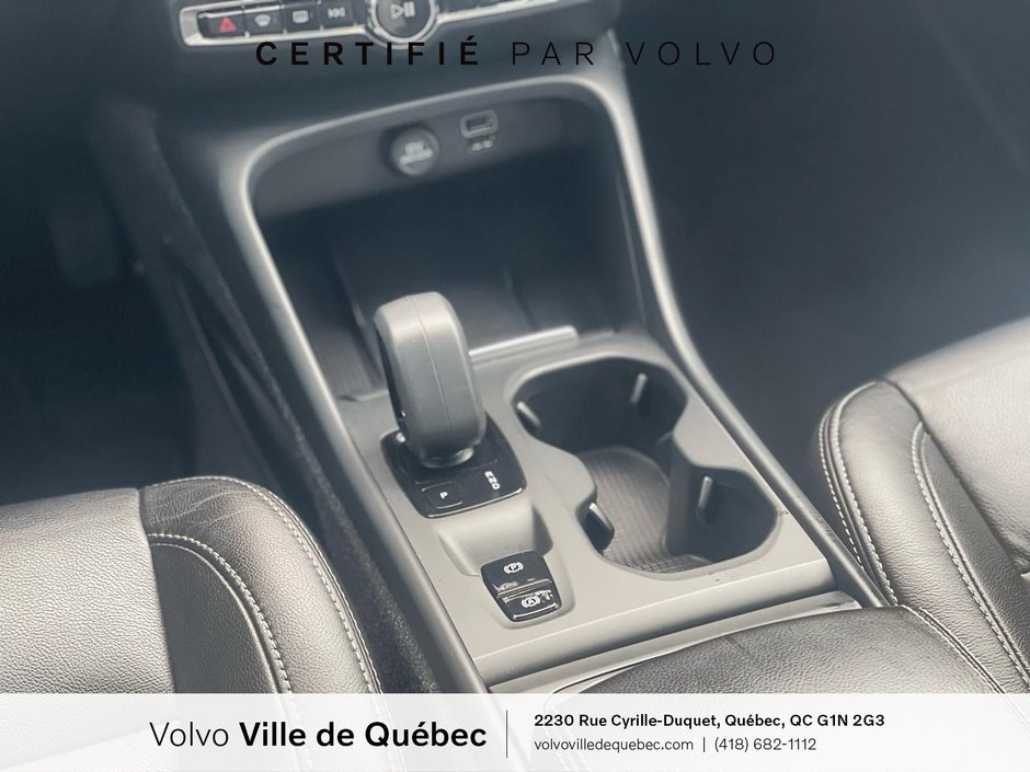 Volvo XC40 Momentum 2022-12