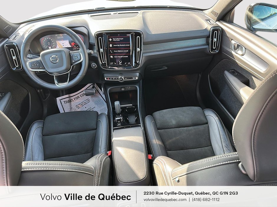 2022 Volvo XC40 R-Design-10