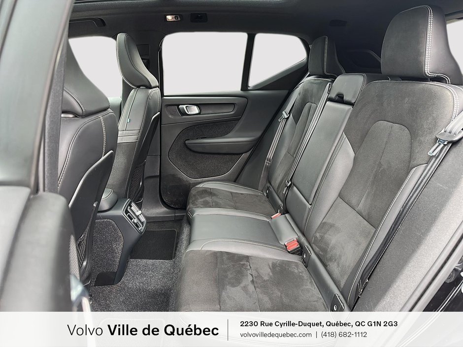 2022 Volvo XC40 R-Design-9
