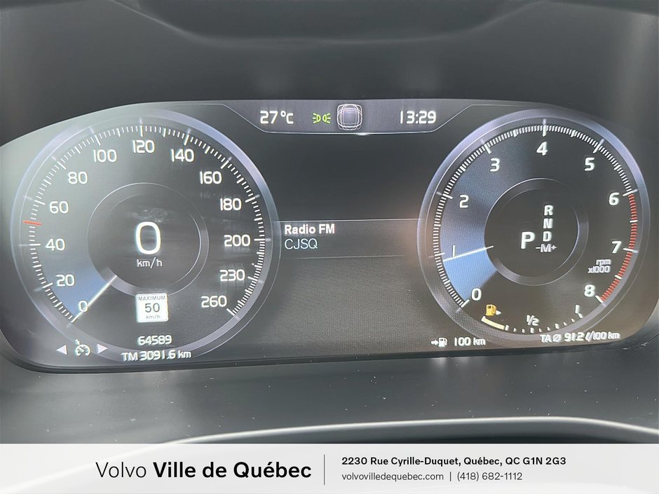 2022 Volvo XC40 R-Design-14