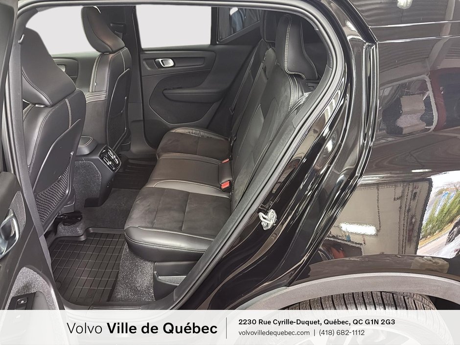 Volvo XC40 R-Design 2022-10