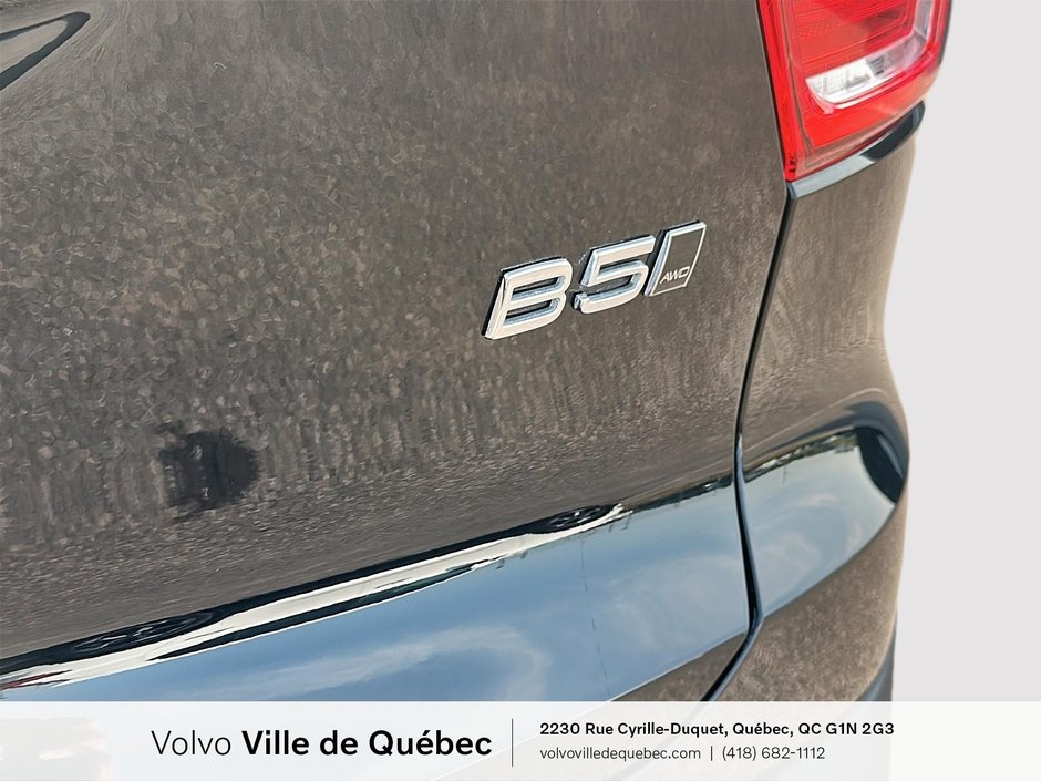 2023 Volvo XC40 Core-5