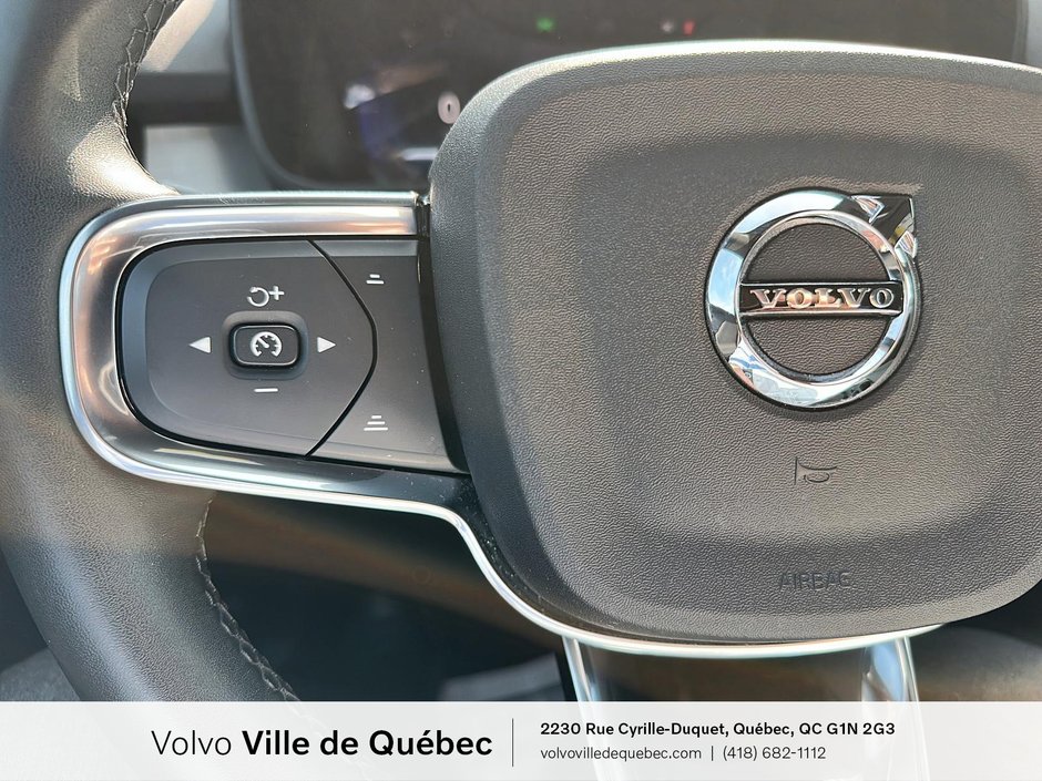 2023 Volvo XC40 Core-12