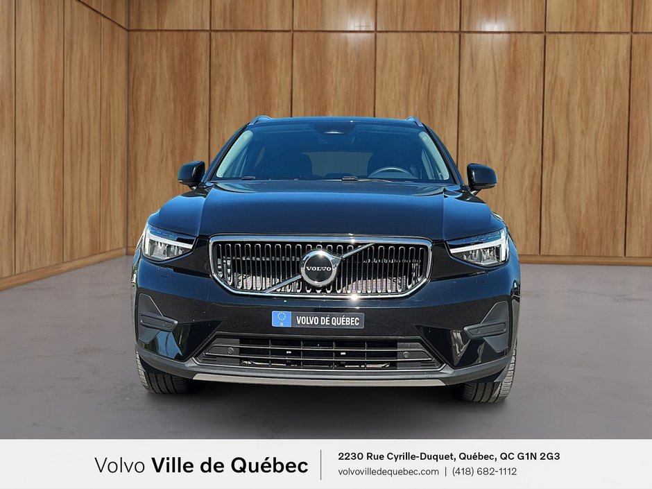 2023 Volvo XC40 Core-1