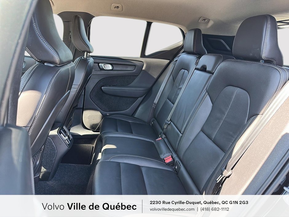 2023 Volvo XC40 Core-9