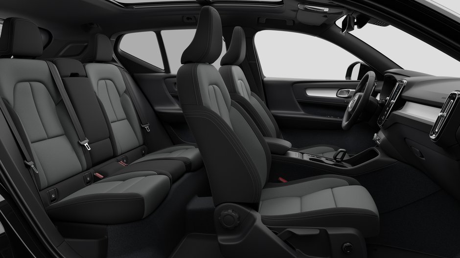 Volvo XC40 CORE DARK THEME 2026-12