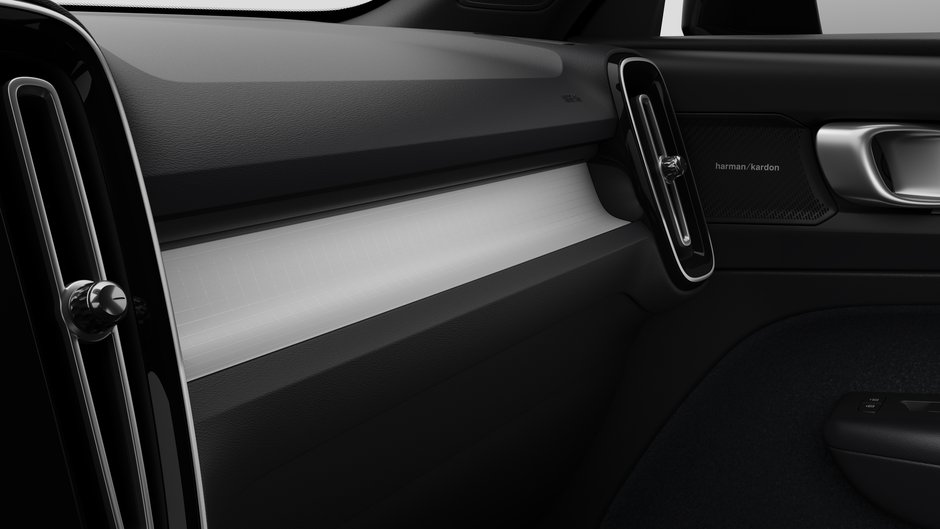 Volvo XC40 ULTRA BLACK EDITION 2026-8