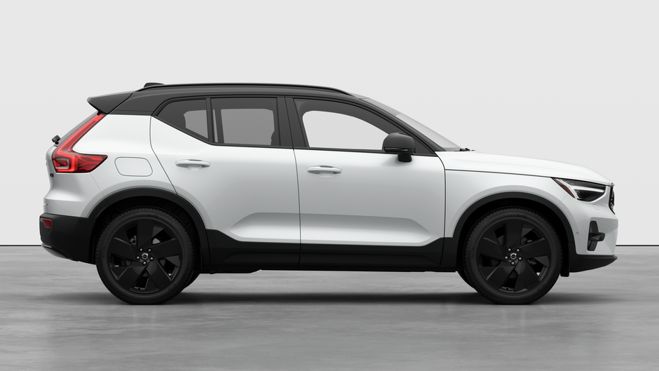 Volvo XC40 ULTRA BLACK EDITION 2026-6