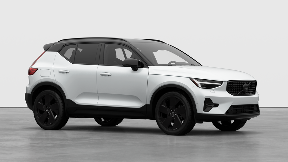 Volvo XC40 ULTRA BLACK EDITION 2026-2