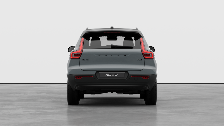 2026 Volvo XC40 ULTRA BLACK EDITION-5