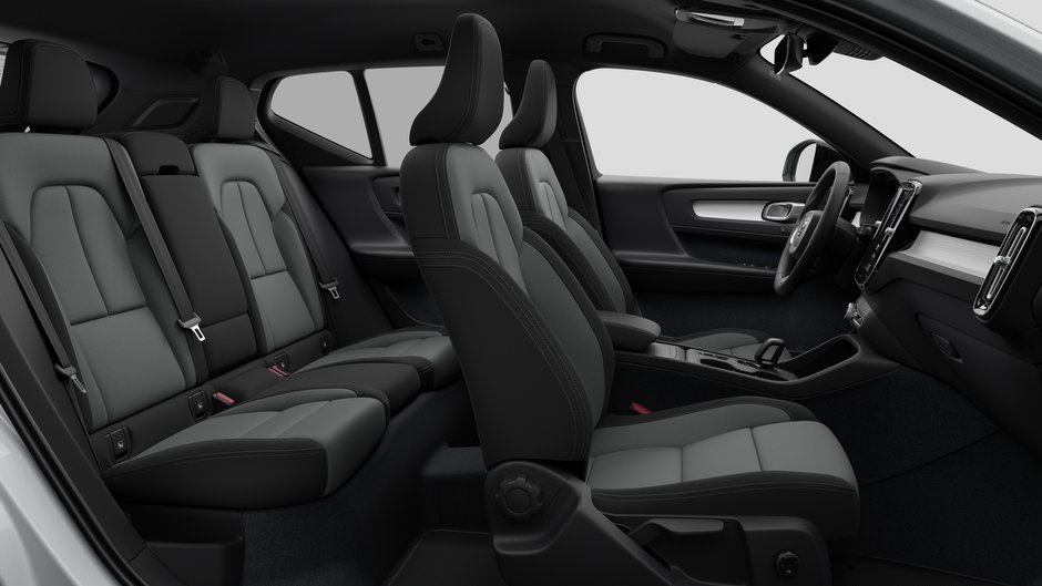 2026 Volvo XC40 CORE DARK THEME-12