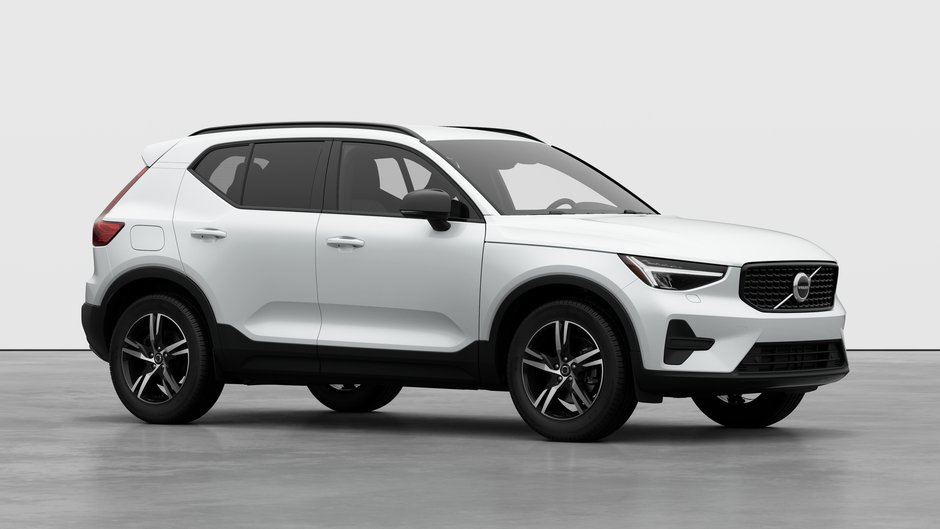 2026 Volvo XC40 CORE DARK THEME-2