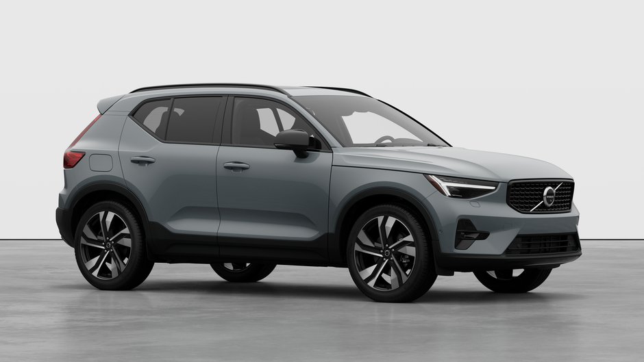 2026 Volvo XC40 ULTRA DARK THEME-2