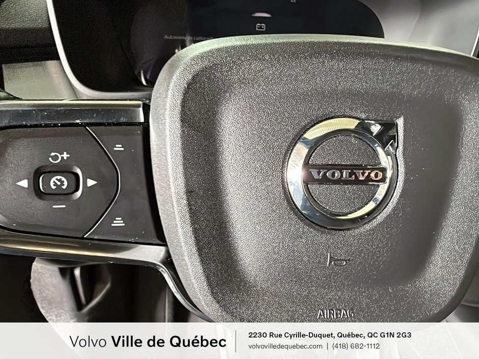 2026 Volvo XC40 Ultra Black Edition-12