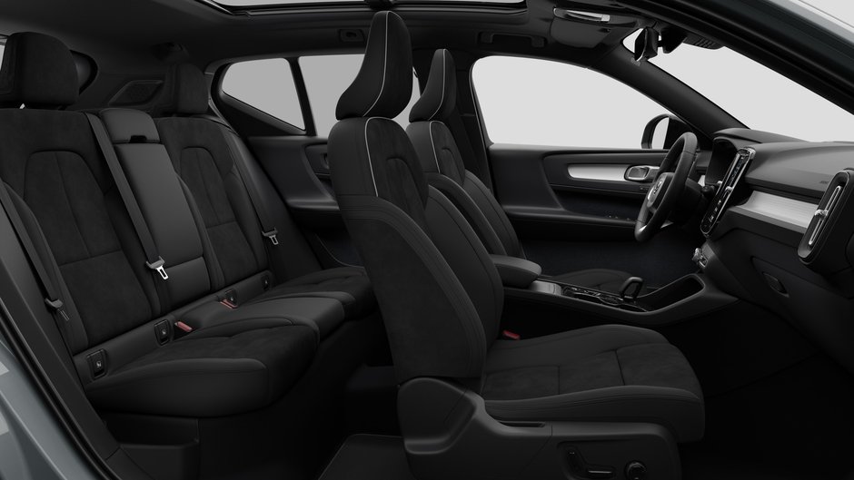 Volvo XC40 Ultra Black Edition 2026-12