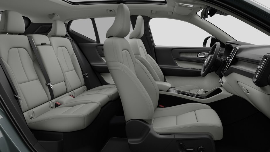 Volvo XC40 Plus (Dark Theme) 2026-12