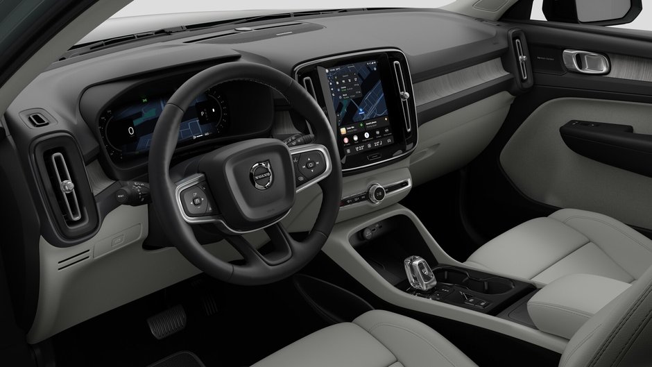 Volvo XC40 Plus (Dark Theme) 2026-9