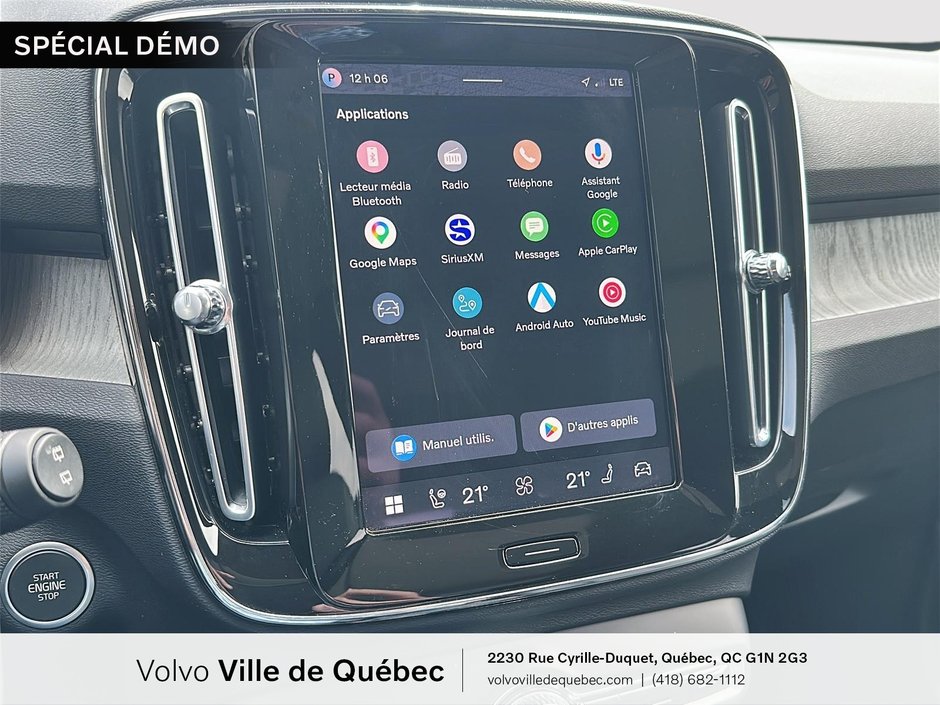 2026 Volvo XC40 Plus Dark Theme-17