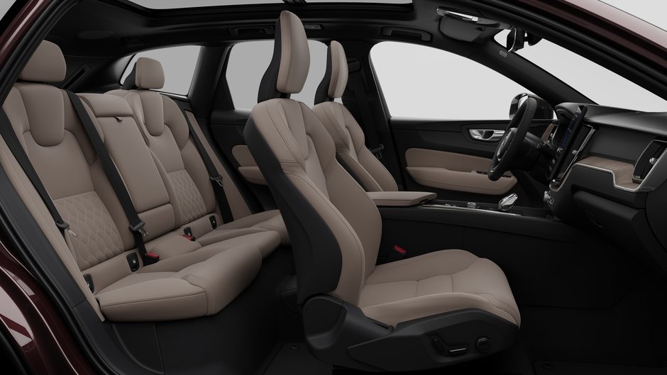 2026 Volvo XC60 Plug-in hybrid Plus-12