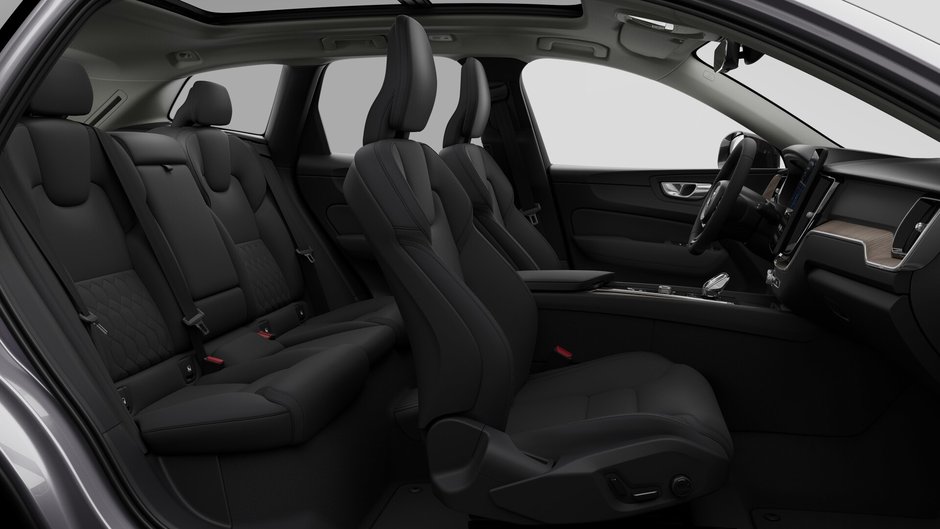 2026 Volvo XC60 PLUS DARK THEME-12