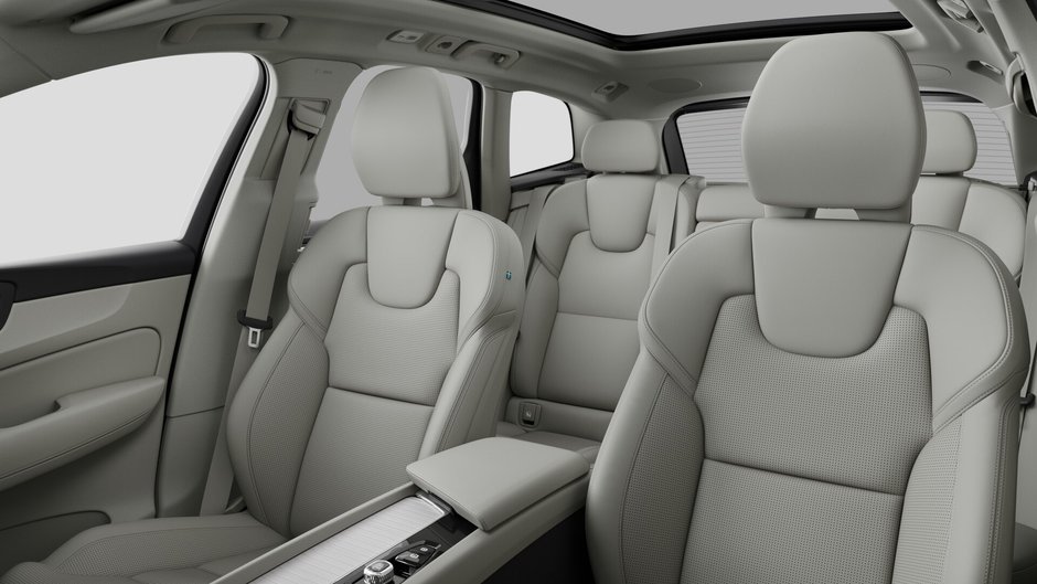Volvo XC60 Plug-in hybrid Ultra (Dark Theme) 2027-11