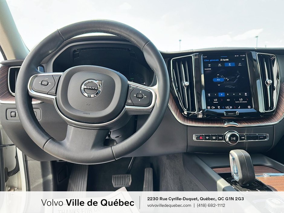 2022 Volvo XC60 Recharge Inscription Expression-11