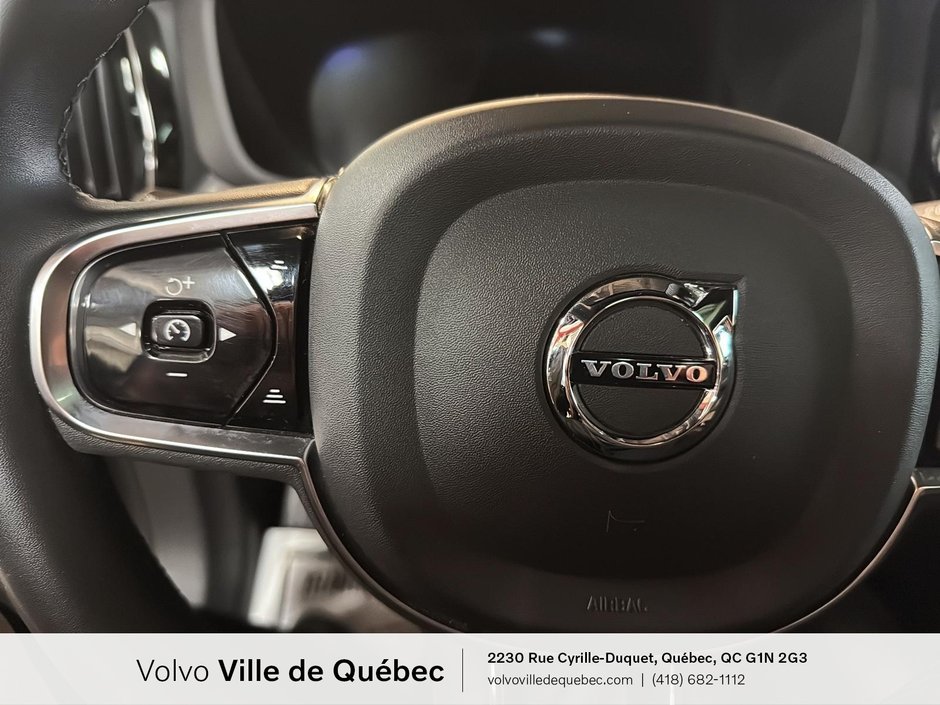 Volvo XC60 Recharge R-Design 2022-15